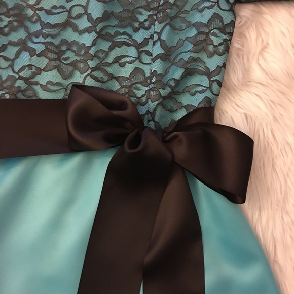 Custom | midi | dress | lace & bow - Picture 5 of 16